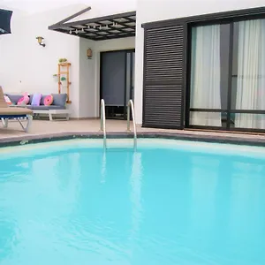 Lau Haizeta , Playa Blanca (Lanzarote) España